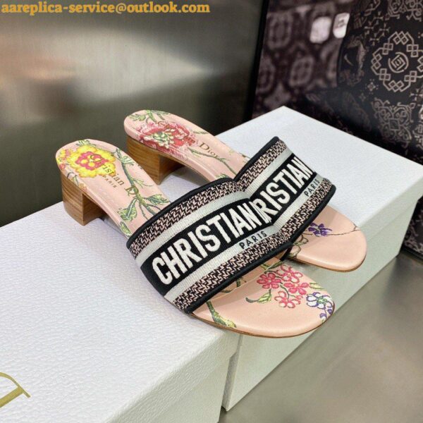 Replica Dior Dway Heeled Slides In Powder Petites Fleurs Embroidered Cotton 6