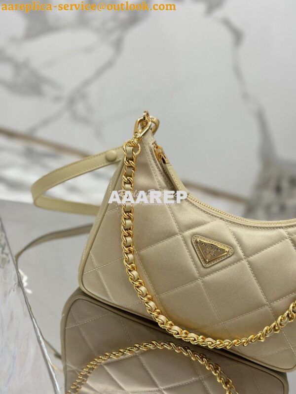 Replica Prada Re-Edition 1995 Chaîne Re-Nylon mini-bag 1BC204 Beige 7