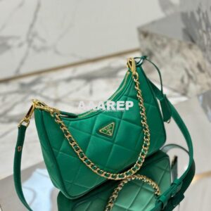 Replica Prada Re-Edition 1995 Chaîne Re-Nylon mini-bag 1BC204 Green 2