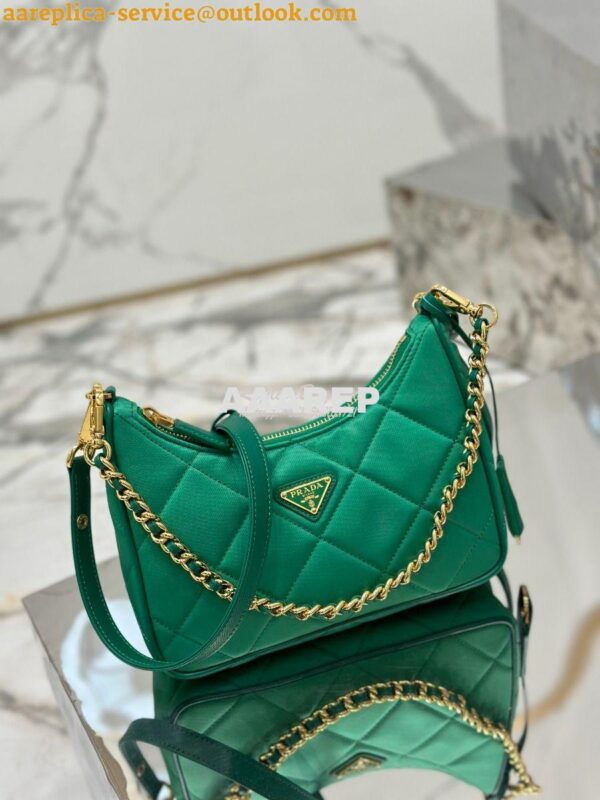 Replica Prada Re-Edition 1995 Chaîne Re-Nylon mini-bag 1BC204 Green 5