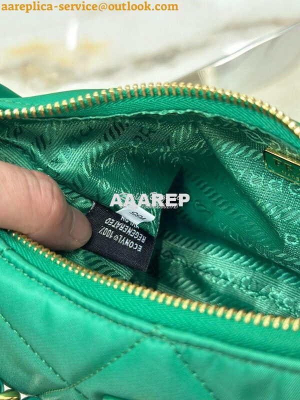 Replica Prada Re-Edition 1995 Chaîne Re-Nylon mini-bag 1BC204 Green 12