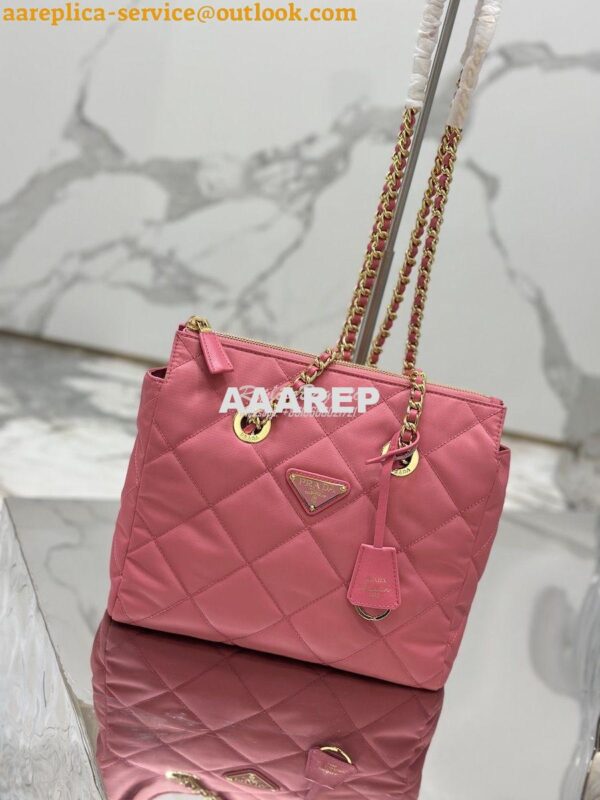 Replica Prada Re-Edition 1995 Chaîne Re-Nylon tote bag 1BG468 Pink 4