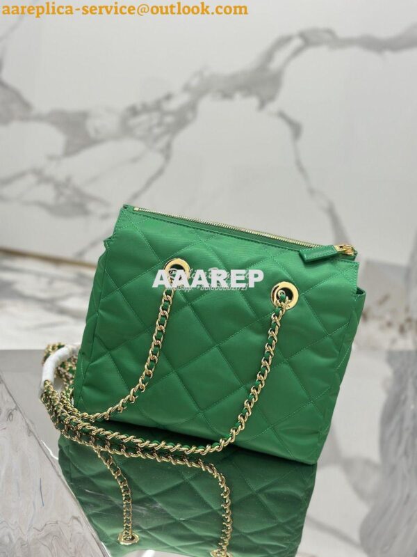 Replica Prada Re-Edition 1995 Chaîne Re-Nylon tote bag 1BG468 Green 13