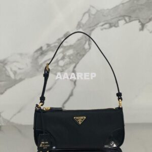 Replica Prada Re-Edition 2002 Re-Nylon and brushed leather shoulder ba