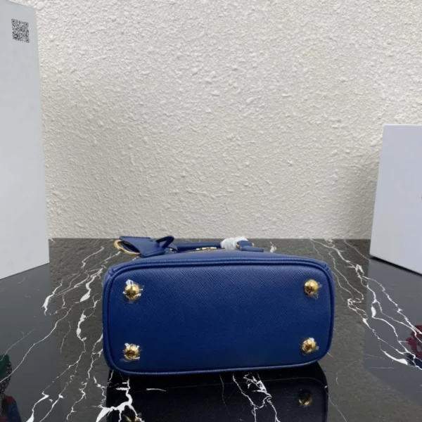 Replica Prada 1BA906 Prada Galleria Saffiano leather mini-bag Blue 5