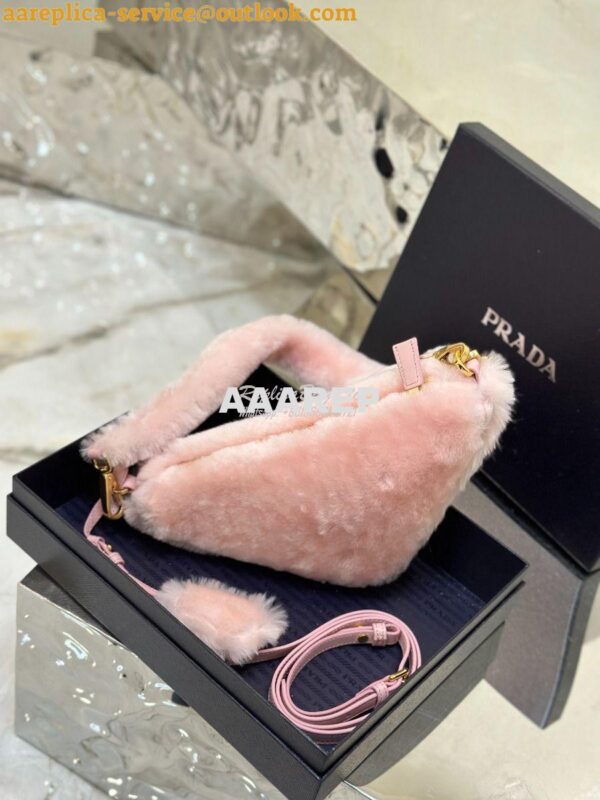 Replica Prada Re-edition Shearling Mini-bag 1BC543 Orchid Pink 4