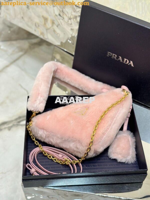 Replica Prada Re-edition Shearling Mini-bag 1BC543 Orchid Pink 5