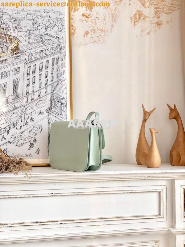 Replica Celine Classic Box Bag in Smooth Calfskin Baby Green 4