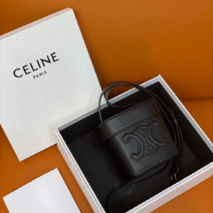 Replica Celine 199263 SMALL BOX cuir triomphe in Smooth Calfskin Black