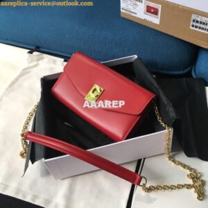 Replica Celine C Wallet On Chain in Smooth Calfskin 10B903 Red