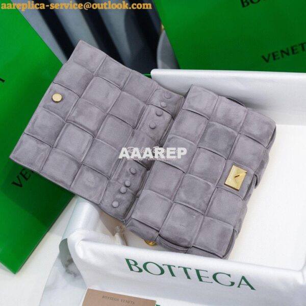 Replica Bottega Veneta BV The Chain Cassette 631421 in Suede Cashmere 8