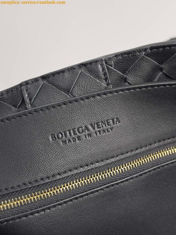 Replica Bottega Veneta Large Andiamo bag In Black Intrecciato Lambskin 12