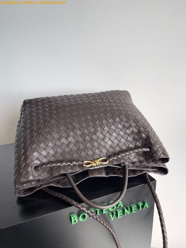 Replica Bottega Veneta Large Andiamo bag In Fondant Intrecciato Lambskin 4