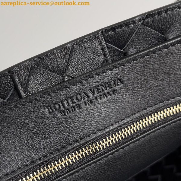 Replica Bottega Veneta Medium Andiamo Bag In Black Intrecciato Lambskin 11