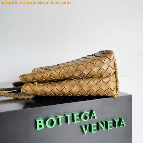 Replica Bottega Veneta Medium Andiamo Bag In Praline Intrecciato Lambskin 7