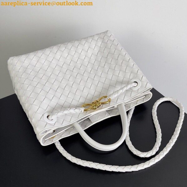 Replica Bottega Veneta Medium Andiamo Bag In White Intrecciato Lambskin 8