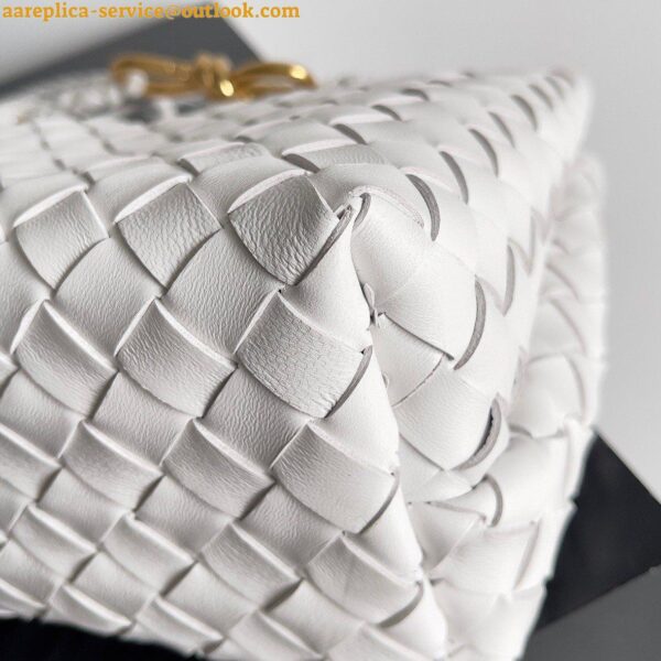 Replica Bottega Veneta Small Andiamo Bag In White Intrecciato Lambskin 8