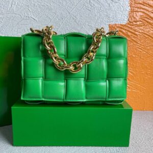 Replica Bottega Veneta BV 20206 Chain Cassette 631421 Grass Green Gold