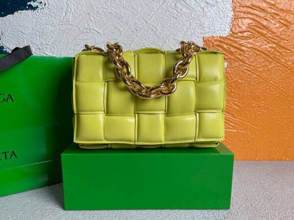 Replica Bottega Veneta BV 20206 Chain Cassette 631421 Yellow Gold 3