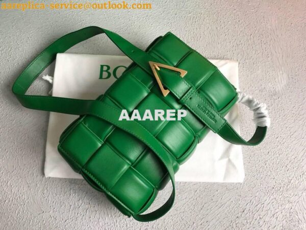 Replica Bottega Veneta BV 591970 Padded Cassette 20206 Green 6