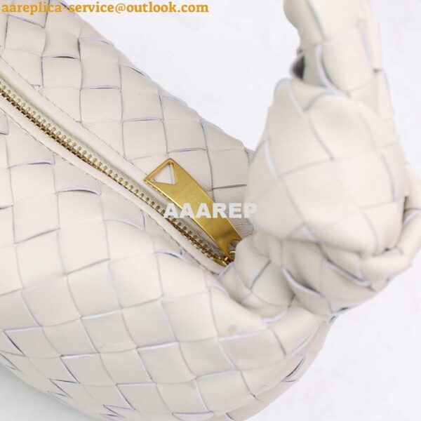 Replica Bottega Veneta BV 651876 mini Jodie Beige 7