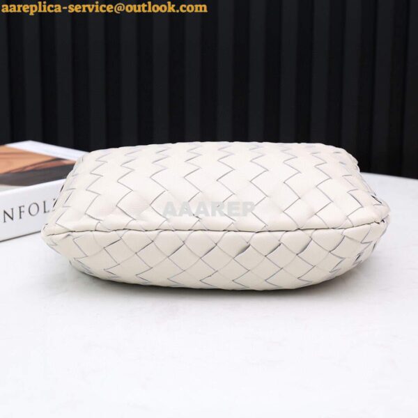 Replica Bottega Veneta BV 651876 mini Jodie Beige 8