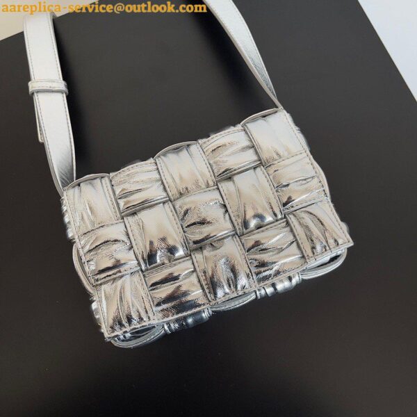 Replica Bottega Veneta Small Cassette Bag In Silver Metallic Lambskin 7