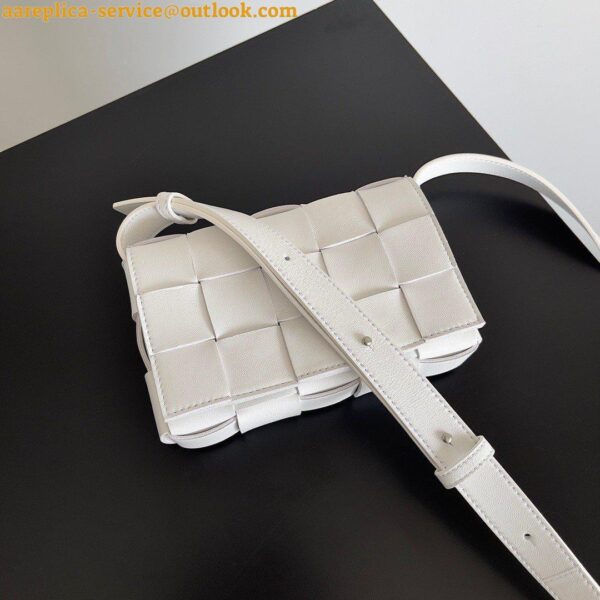 Replica Bottega Veneta Small Cassette Bag In White Intrecciato Lambskin 12