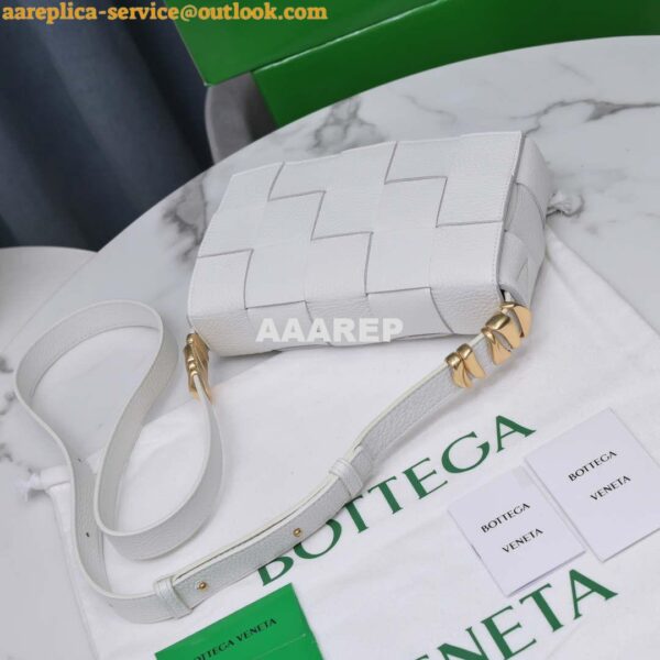 Replica Bottega Veneta BV 666870 Cassette Intreccio grained leather cross-body bag White 5