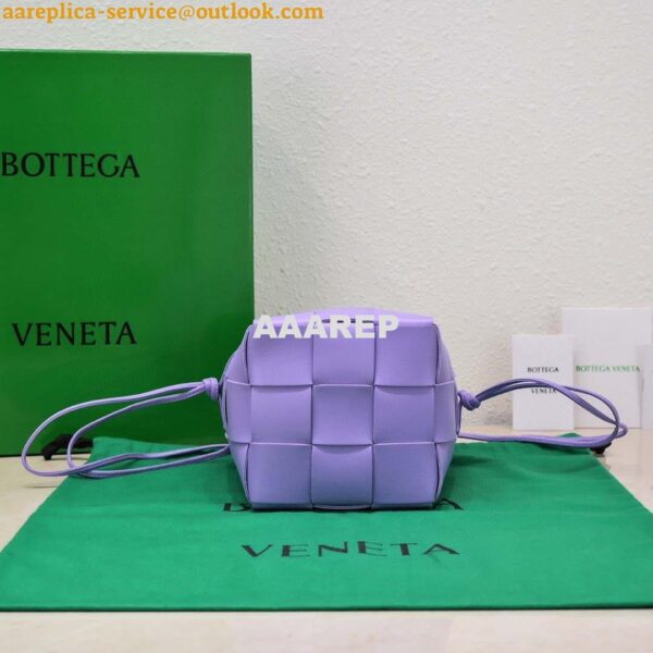 Replica Bottega Veneta BV 680218 Small Cassette Cross-Body Bucket Purple 8