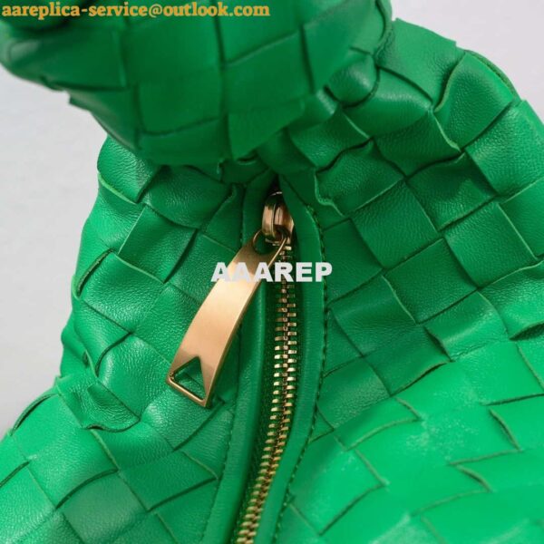 Replica Bottega Veneta BV 690225 Teen Jodie intrecciato leather shoulder bag Green 8