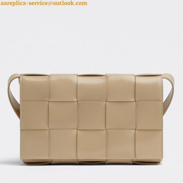 Replica Bottega Veneta Cassette Bag In Porridge Intreccio Lambskin 3