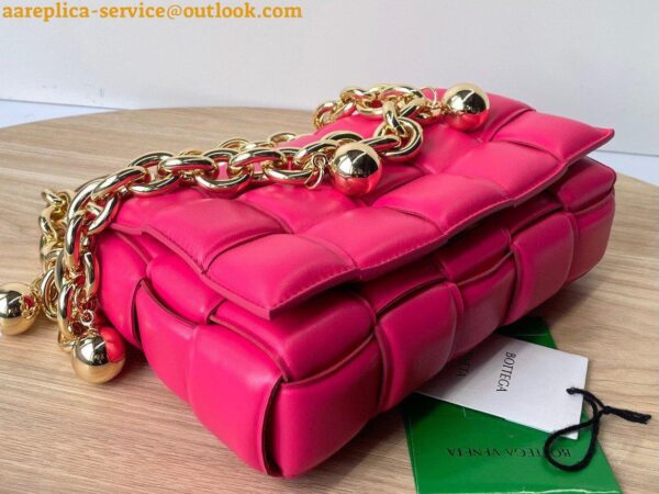 Replica Bottega Veneta Chain Cassette Bag In Lollipop Intrecciato Lambskin 4