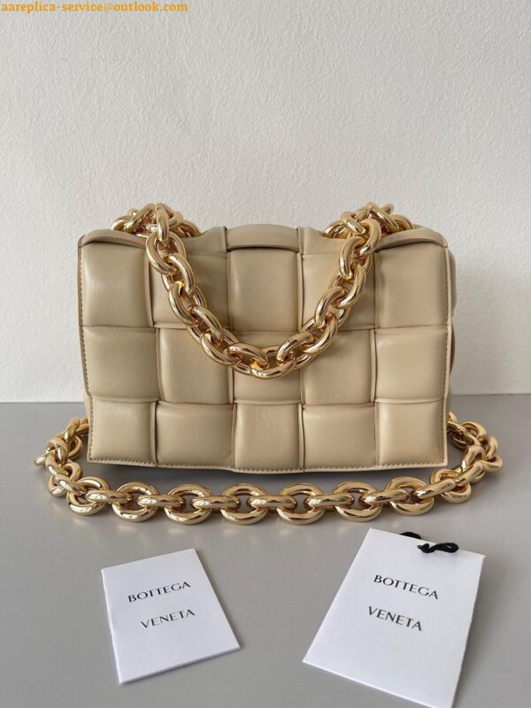 Replica Bottega Veneta Chain Cassette Bag In Porridge Intrecciato Lambskin 11