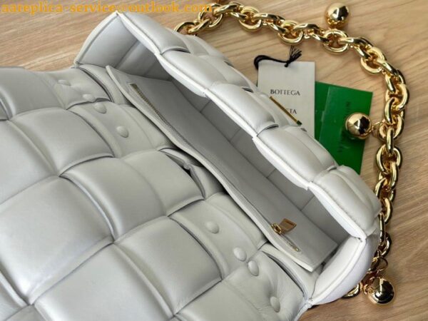 Replica Bottega Veneta Chain Cassette Bag In White Intrecciato Lambskin 18