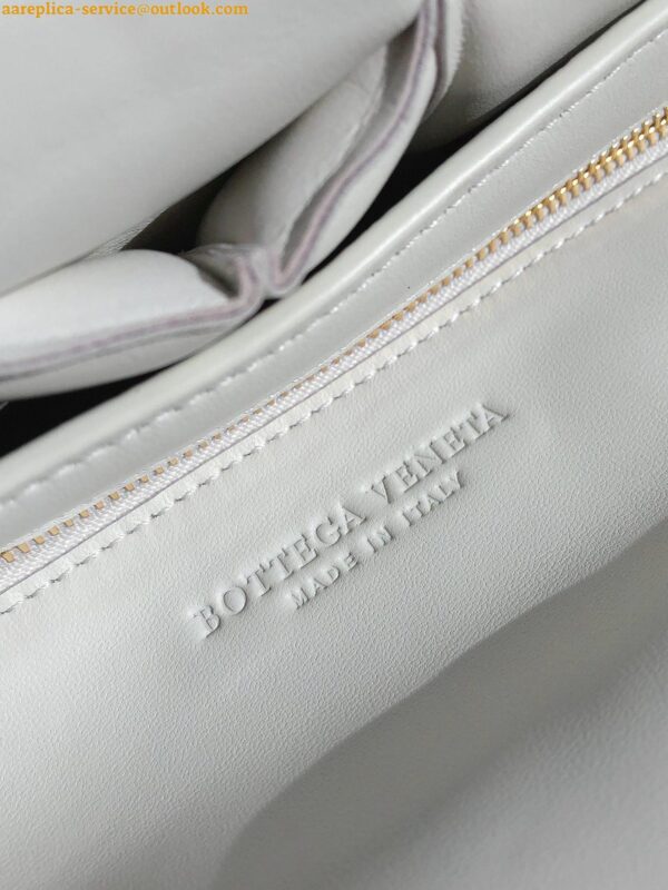 Replica Bottega Veneta Chain Cassette Bag In White Intrecciato Lambskin 12