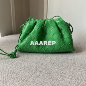 Replica BV 585852VCPP13722 Bottega Veneta Mini Pouch Green