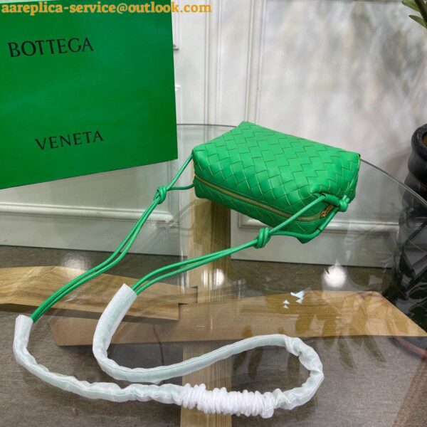 Replica Bottega Veneta Loop Small Bag In Green Intrecciato Lambskin 12