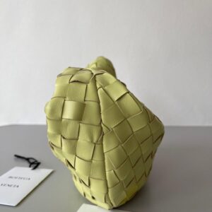 Replica Bottega Veneta BV Jodie Mini Bag In Kiwi Intrecciato Lambskin 2