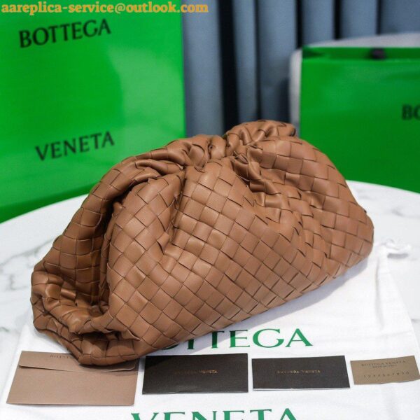 Replica Bottega Veneta Large Pouch Clutch Bag In Caramel Intrecciato Lambskin 6