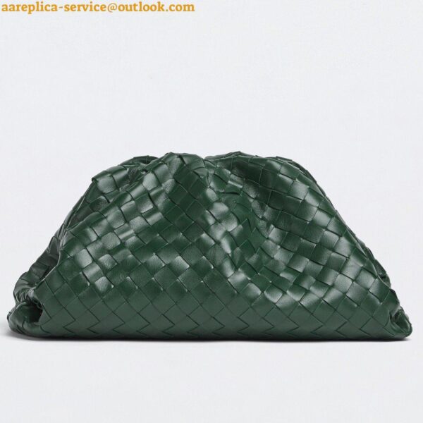 Replica Bottega Veneta Large Pouch Clutch Bag In Raintree Intrecciato Lambskin 4