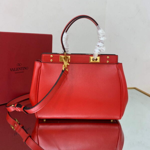 Replica Valentino 4100 Medium Rockstud Alcove Handbag In Grainy Calfskin 2B0J41 Red 2