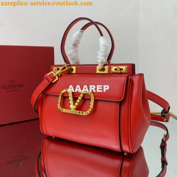 Replica Valentino 4100 Medium Rockstud Alcove Handbag In Grainy Calfskin 2B0J41 Red 4