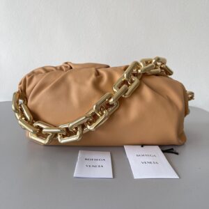 Replica Bottega Veneta The Chain Pouch Bag In Almond Calfskin