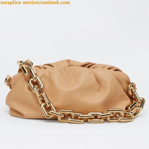 Replica Bottega Veneta The Chain Pouch Bag In Almond Calfskin 5