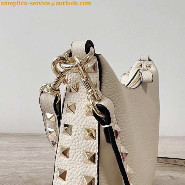 Replica Valentino Rockstud Small Hobo Bag in White Grainy Calfskin 10