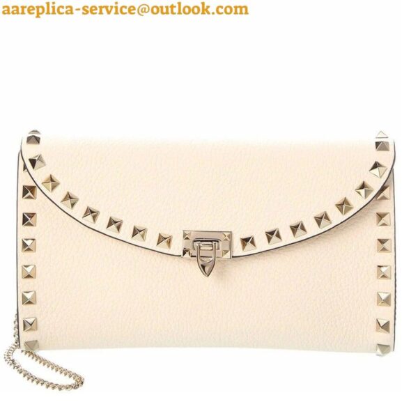 Replica Valentino Rockstud Wallet with Chain in White Grained Leather 3