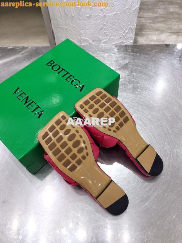 Replica Bottega Veneta BV Lido Flat Sandals 608853 Fuschia 10