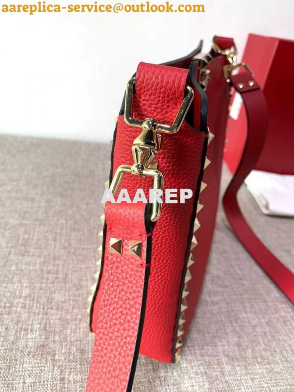 Replica Valentino 2B0C17 Rockstud Grainy Calfskin Hobo Bag 50031S Red 7