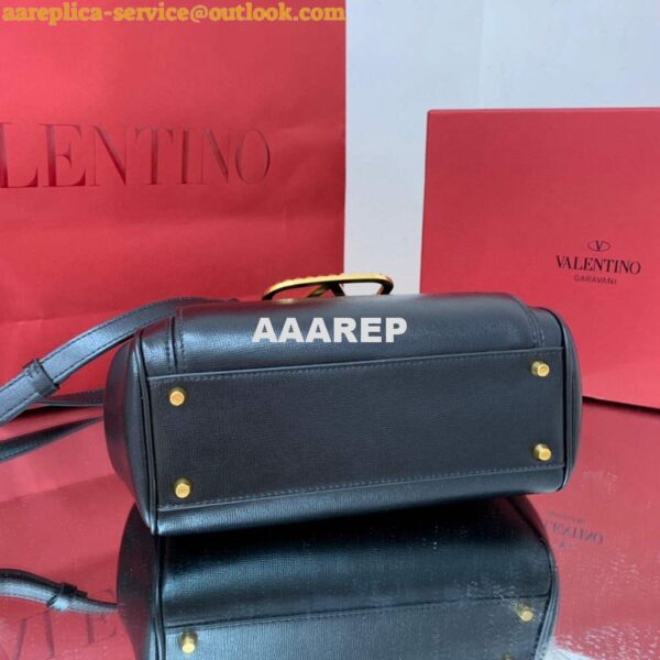 Replica Valentino 4100 Medium Rockstud Alcove Handbag In Grainy Calfskin 2B0J41 Black 10